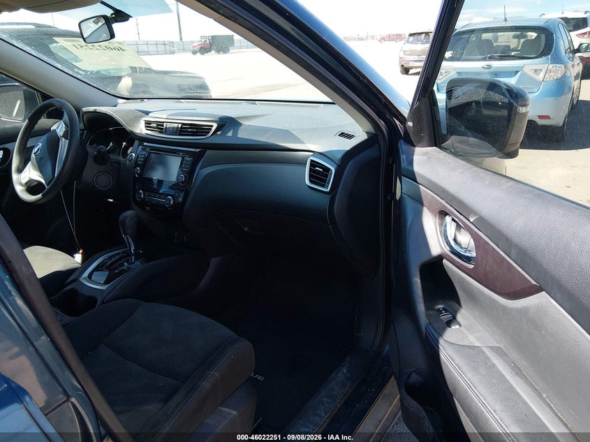 2016 NISSAN ROGUE auction photo 5