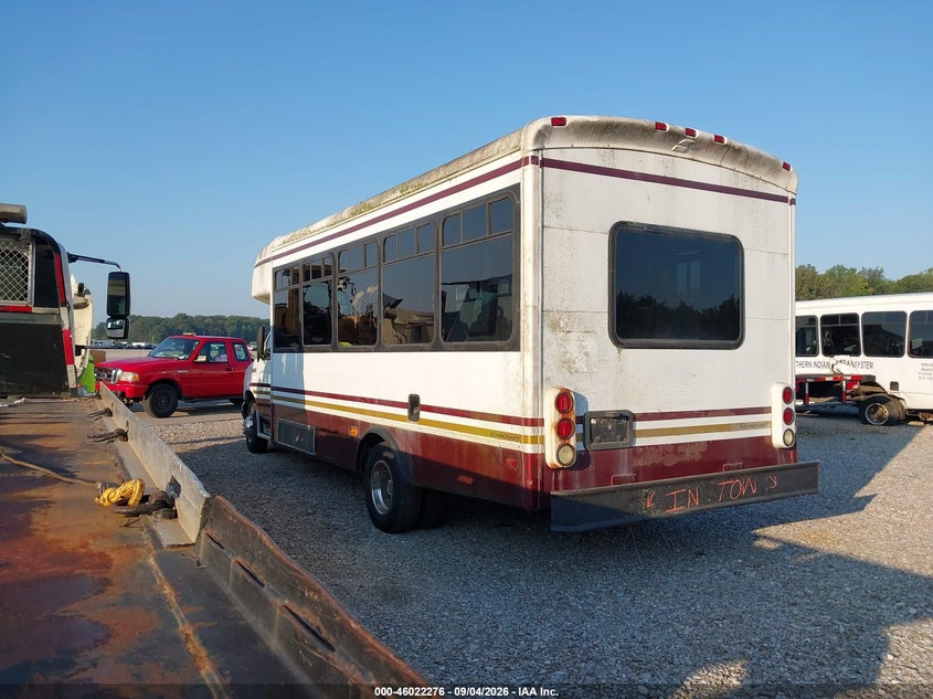 2006 FORD ECONOLINE auction photo 3