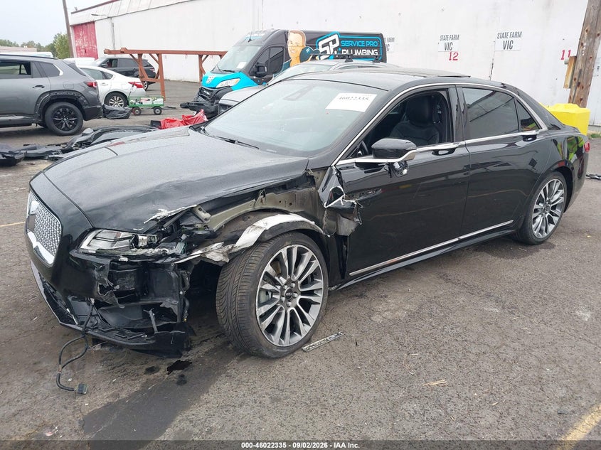 2017 Lincoln Continental, Left & Right Side, IAAI, VIN 1LN6L9NP6H5614721 — photo 2