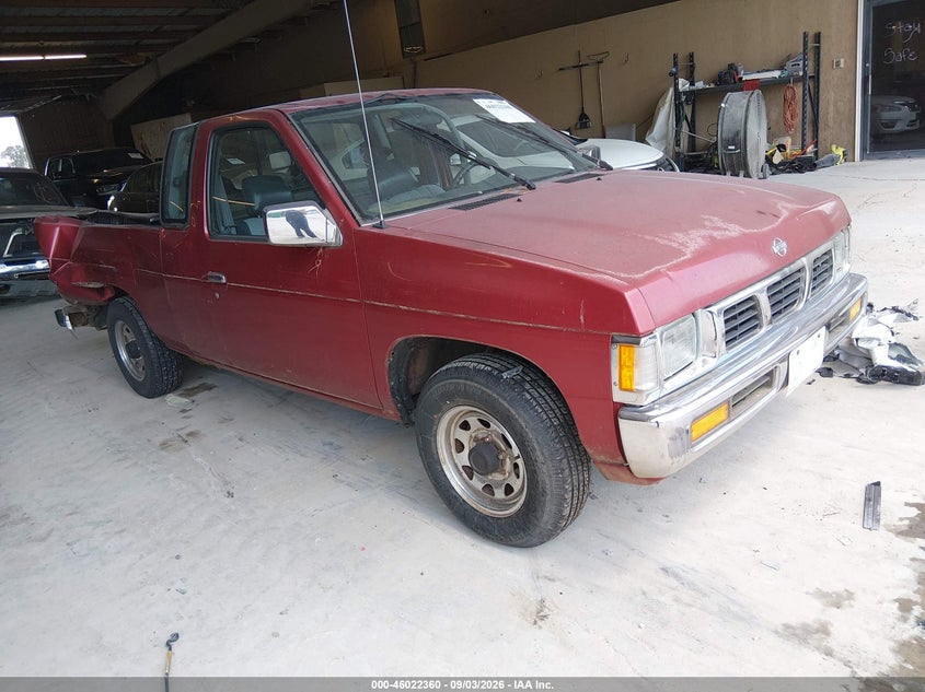 1995 NISSAN TRUCK KING CAB XE
