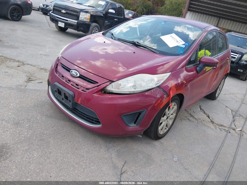 2011 FORD FIESTA — zdjęcie 2