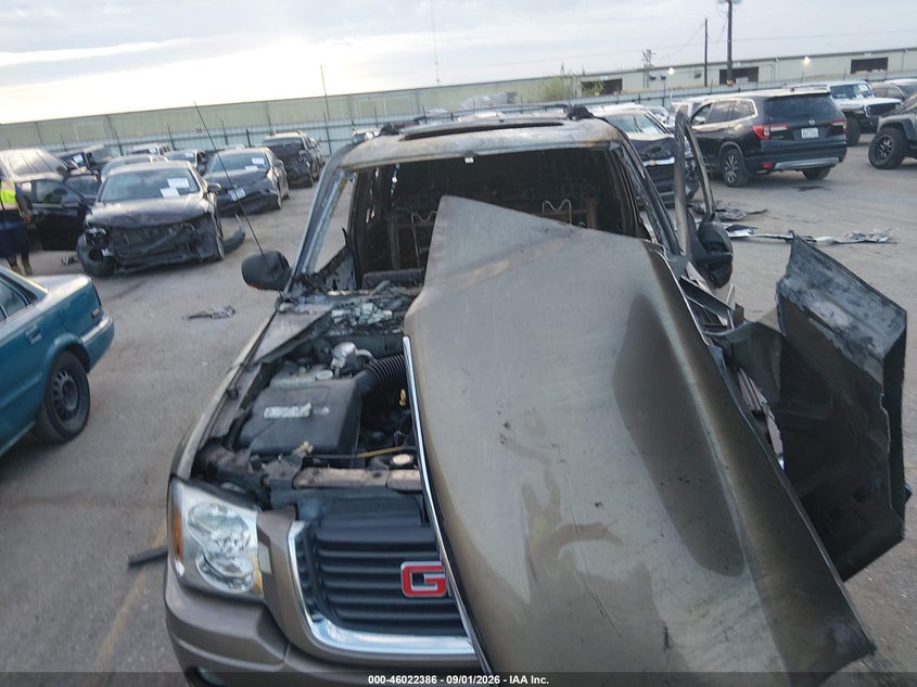 2003 GMC ENVOY auction photo 6