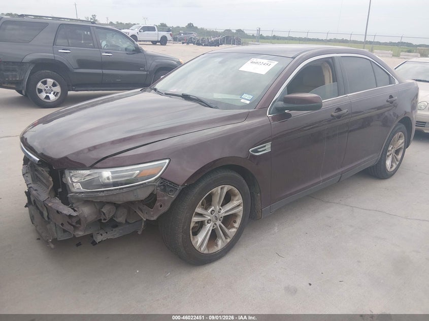 2018 FORD TAURUS auction photo 2