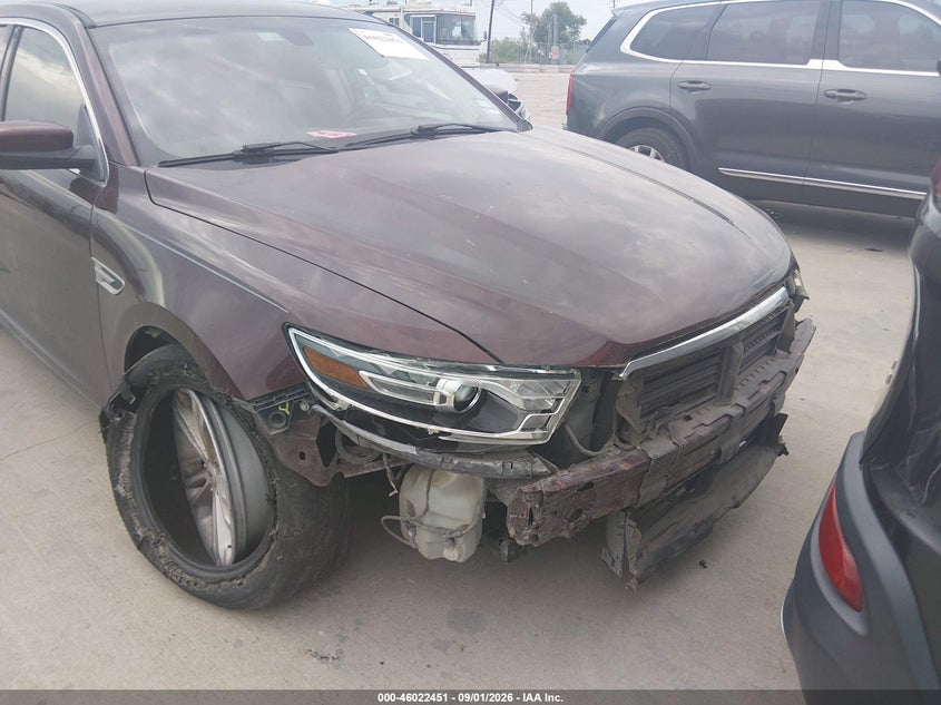 2018 FORD TAURUS auction photo 6