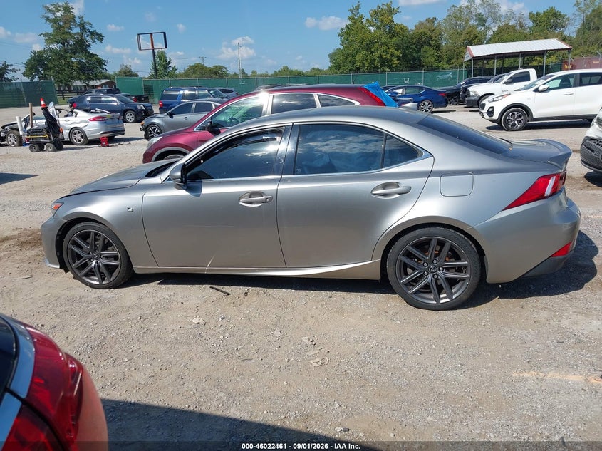 LEXUS IS 300 - zdjęcie 15