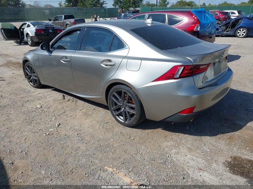 LEXUS IS 300 - zdjęcie 3