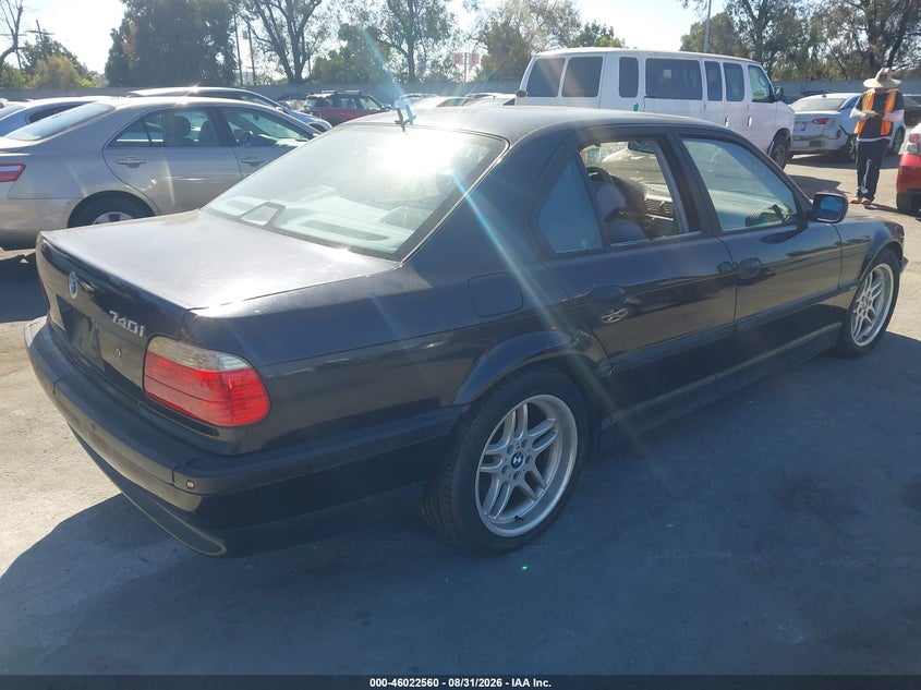 2000 BMW 740IA auction photo 4