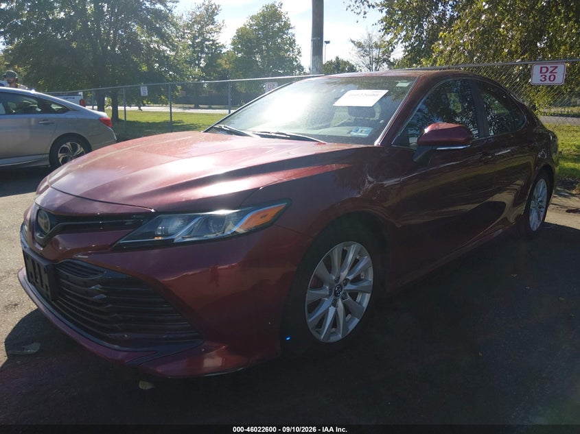 Vin: 4t1b11hk7ju612235, lot: 46521991, toyota camry le 20182