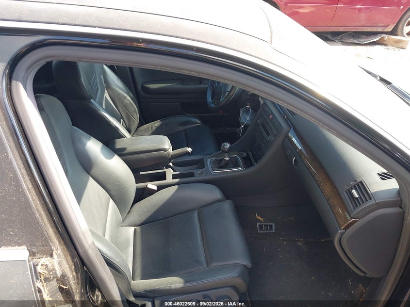 2005 AUDI S4 auction photo 5