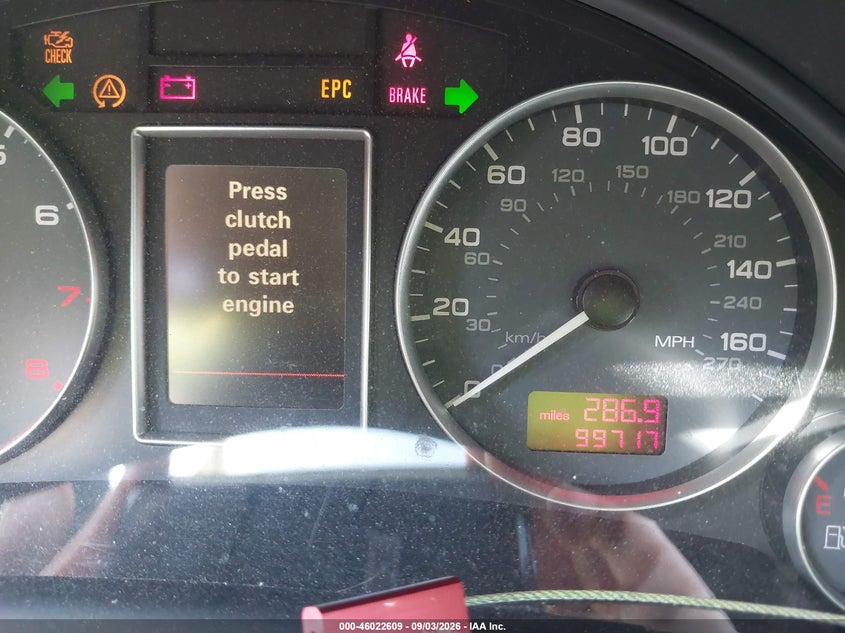 2005 AUDI S4 auction photo 7