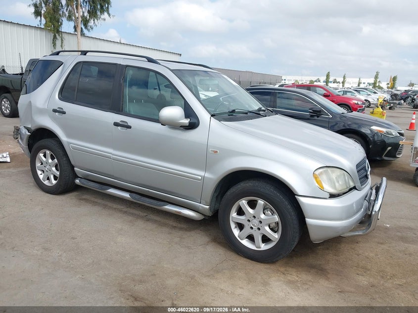 2000 Mercedes-Benz Ml 430