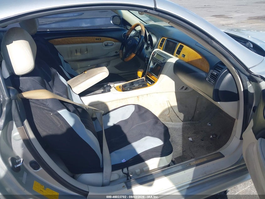 2003 LEXUS SC 430 auction photo 5