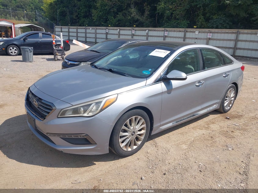 2015 HYUNDAI SONATA auction photo 2