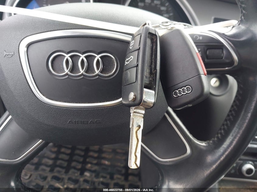 AUDI Q7 2015 VIN WA1LGAFE1FD029827