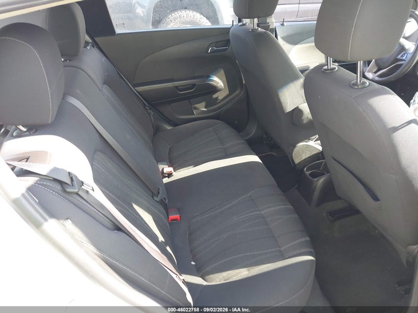 2013 CHEVROLET SONIC auction photo 8