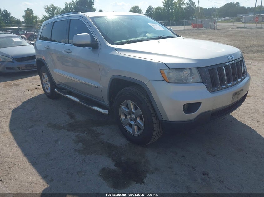 2011 JEEP GRAND CHEROKEE auction photo 1