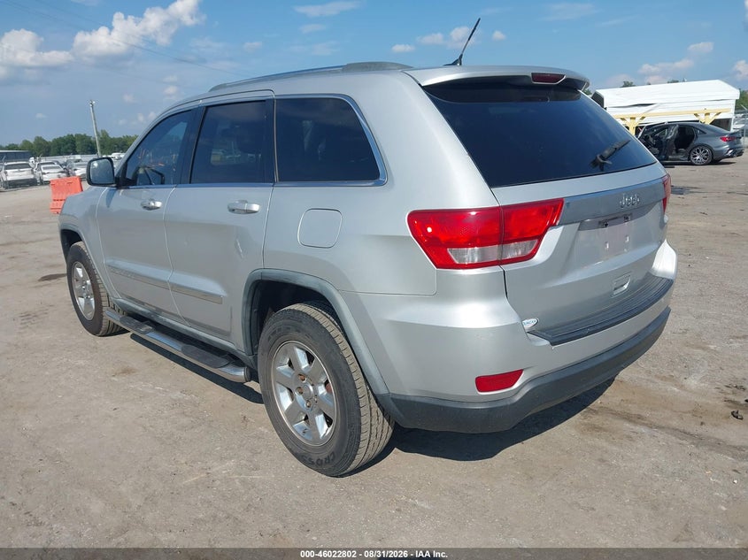 2011 JEEP GRAND CHEROKEE auction photo 3