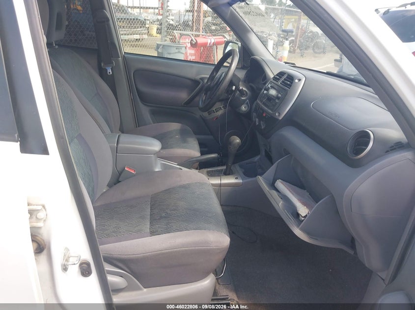 2003 TOYOTA RAV4 auction photo 5