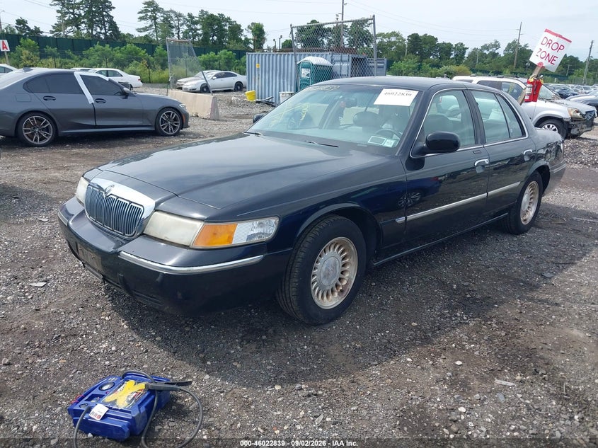1999 MERCURY GRAND MARQUIS auction photo 2