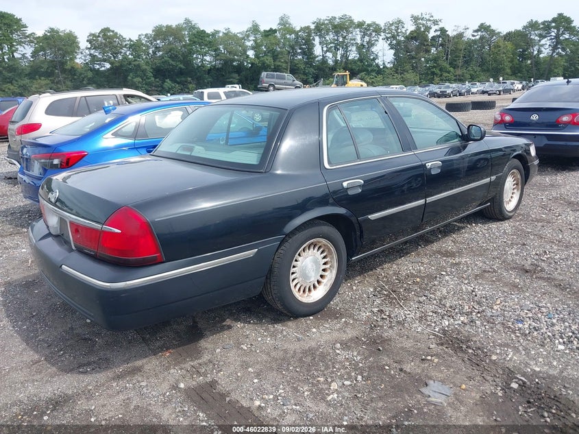1999 MERCURY GRAND MARQUIS auction photo 4