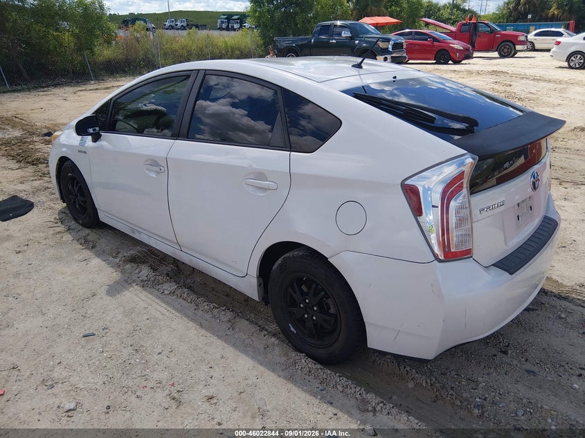 2012 TOYOTA PRIUS auction photo 3