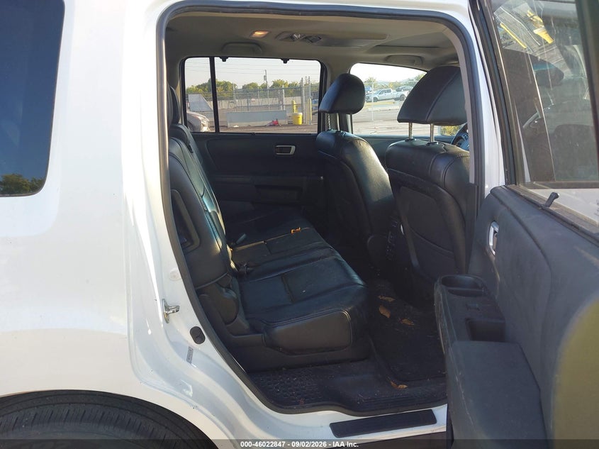 2012 HONDA PILOT auction photo 8