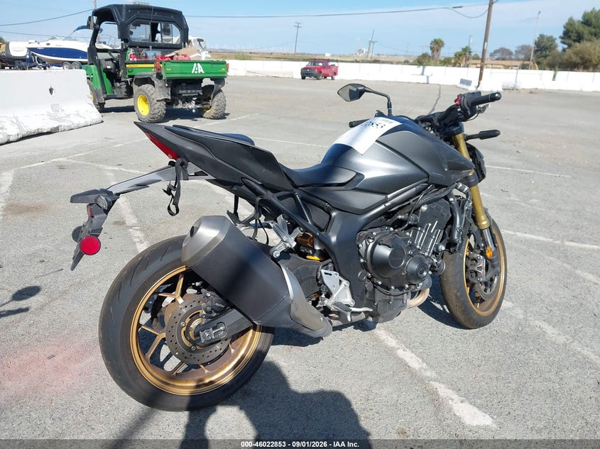 HONDA CB1000 2025