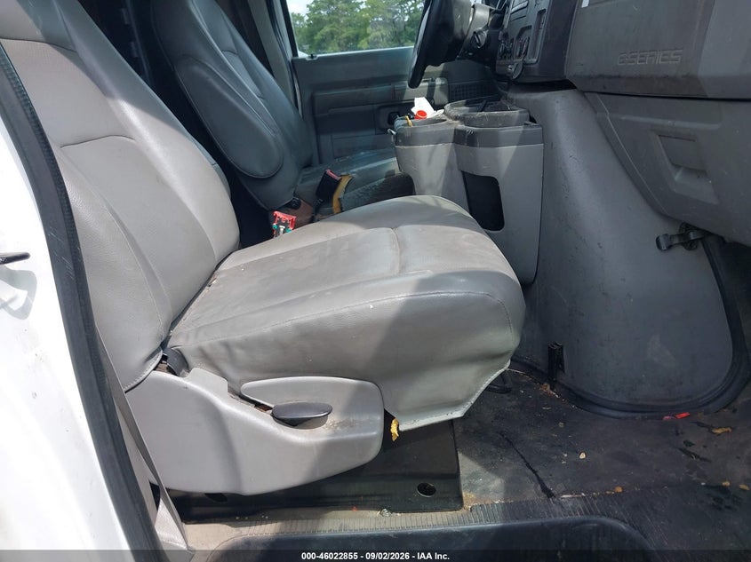 2011 FORD E-250 auction photo 5