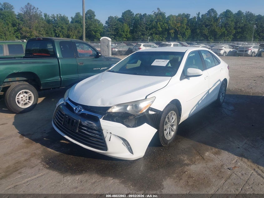 2017 TOYOTA CAMRY LE - zdjęcie 6