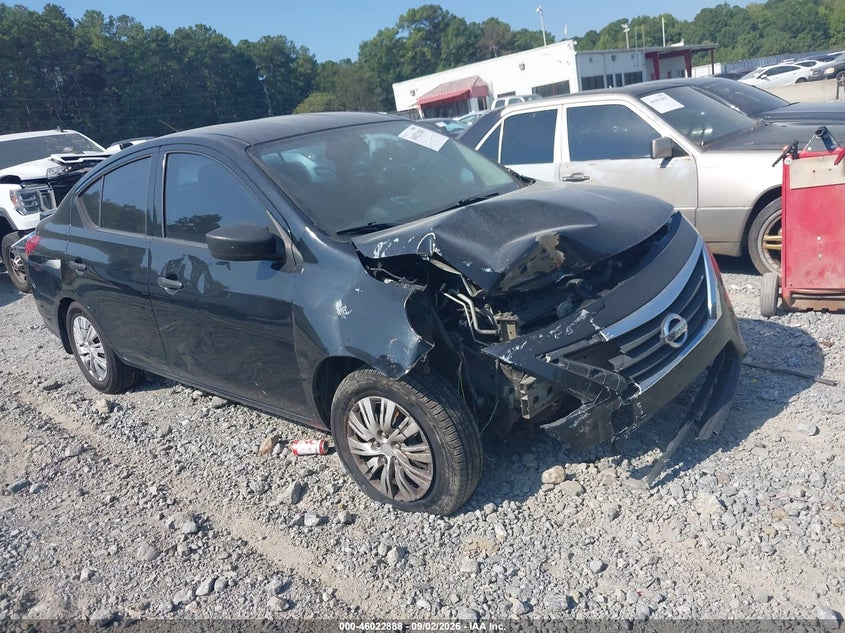 2016 NISSAN VERSA auction photo 1