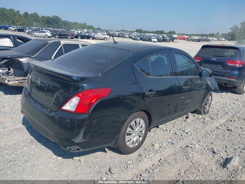 2016 NISSAN VERSA auction photo 4