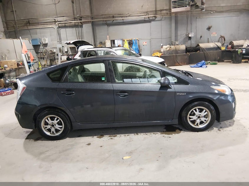 2011 TOYOTA PRIUS HATCHBACK 1.8L I-4 DOHC, VVT, REGULAR , 98HP