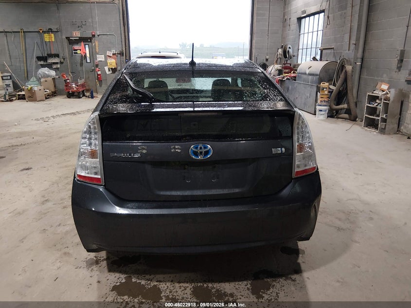 2011 TOYOTA PRIUS HATCHBACK 1.8L I-4 DOHC, VVT, REGULAR , 98HP