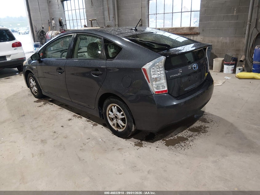 2011 TOYOTA PRIUS HATCHBACK 1.8L I-4 DOHC, VVT, REGULAR , 98HP