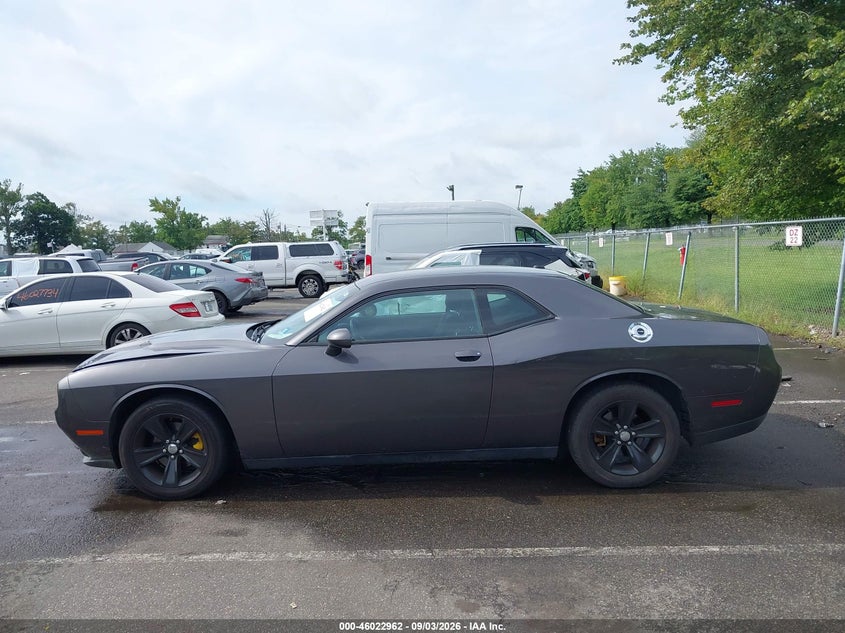 Фото 14 - DODGE CHALLENGER