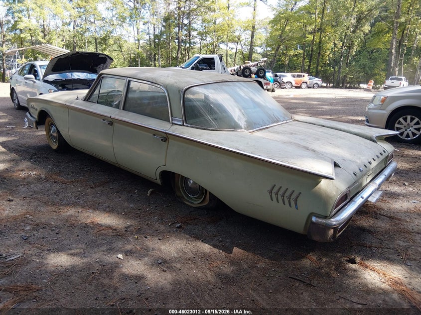 1960 FORD FAIRLANE auction photo 3
