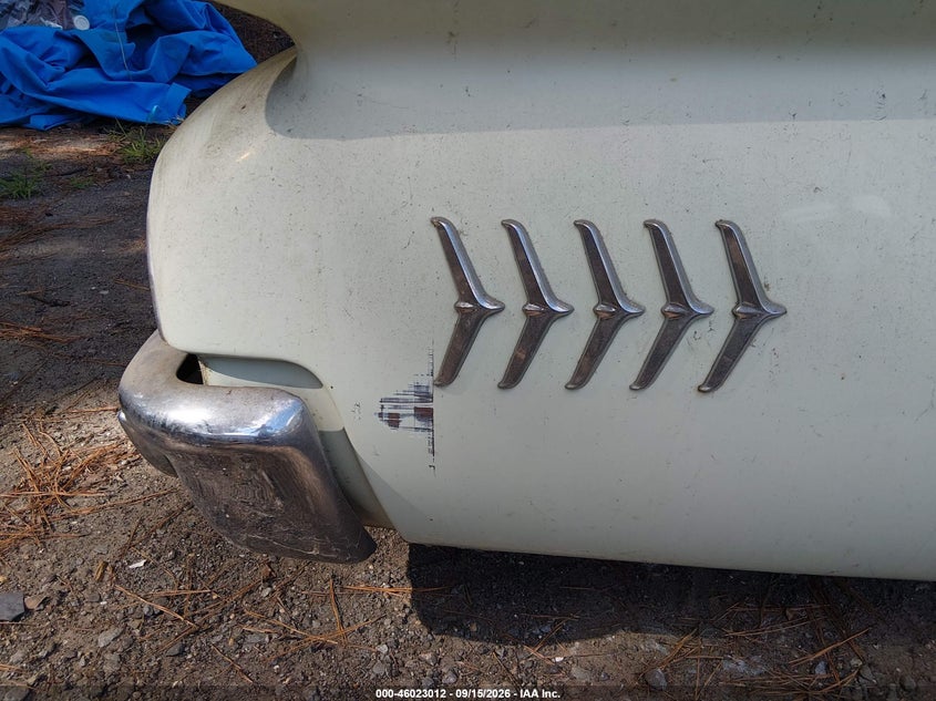 1960 FORD FAIRLANE auction photo 6
