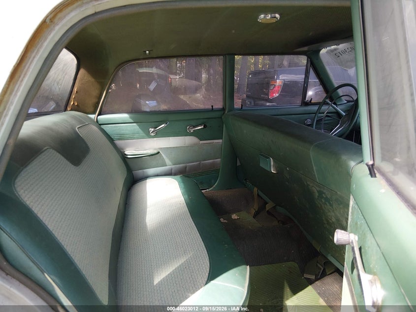 1960 FORD FAIRLANE auction photo 8