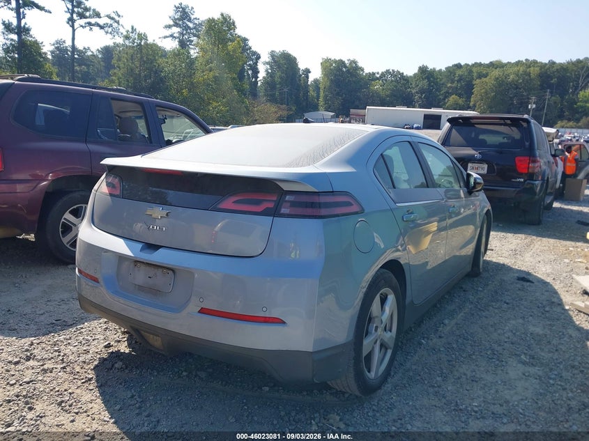 2013 CHEVROLET VOLT auction photo 4