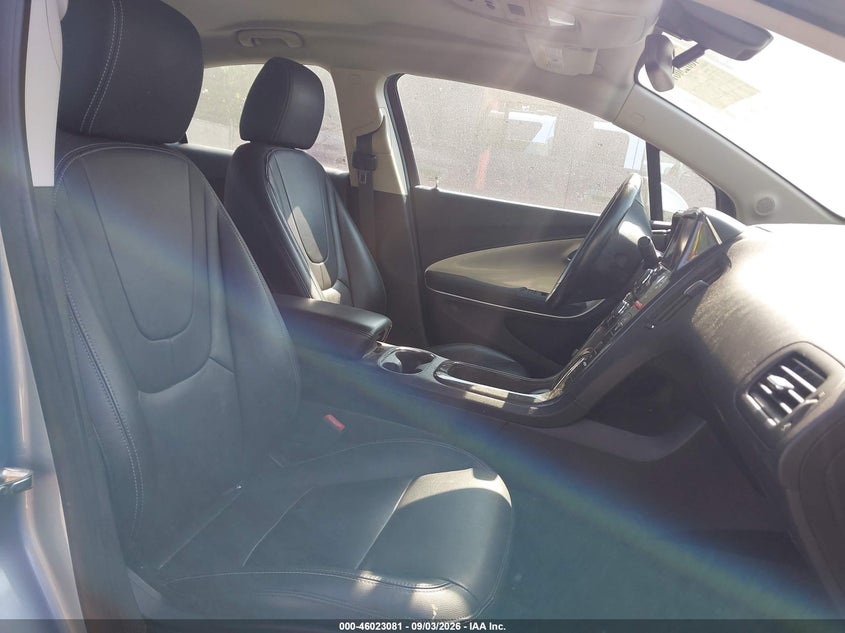 2013 CHEVROLET VOLT auction photo 5