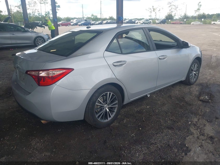 TOYOTA COROLLA - zdjęcie 4