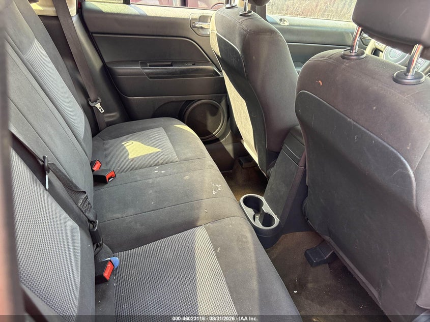 2016 JEEP COMPASS auction photo 8