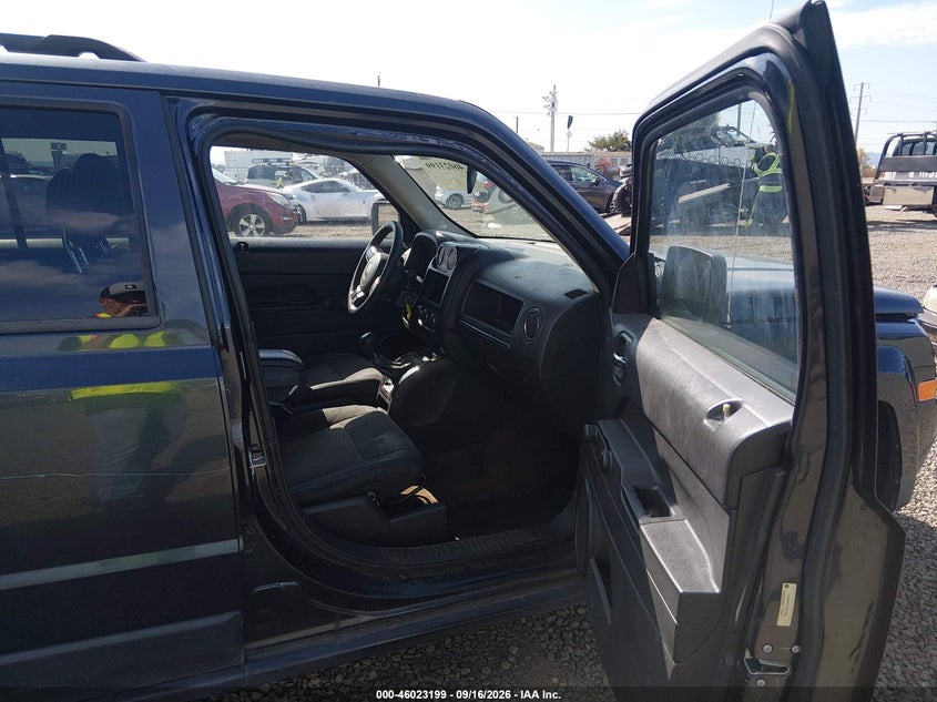 2014 JEEP PATRIOT auction photo 5