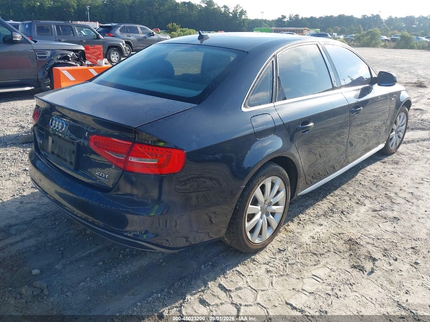 2015 AUDI A4 auction photo 4