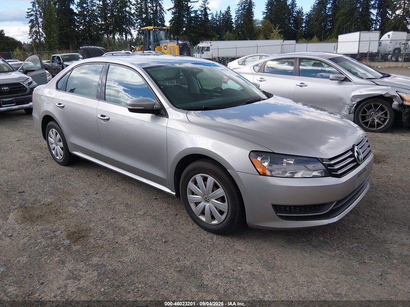 2013 VOLKSWAGEN PASSAT auction photo 1