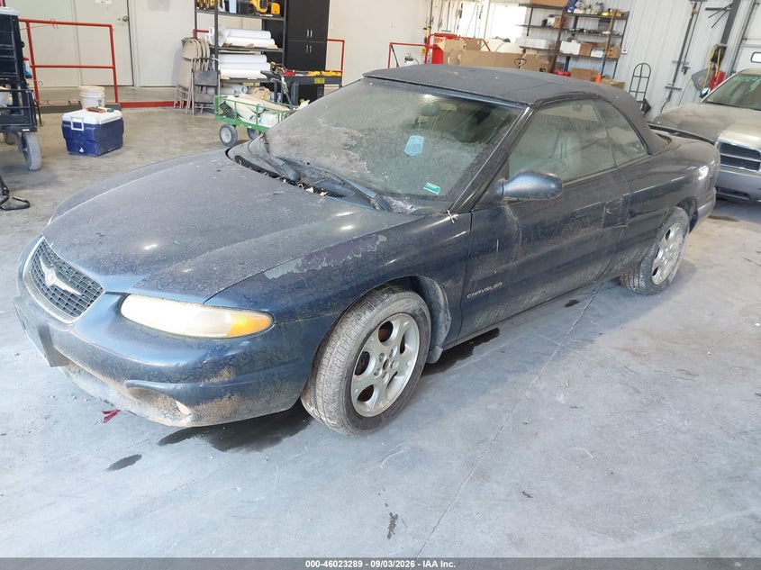 2000 Chrysler Sebring, Обычный износ, IAAI, VIN 3C3EL55H0YT306272 — фото 2