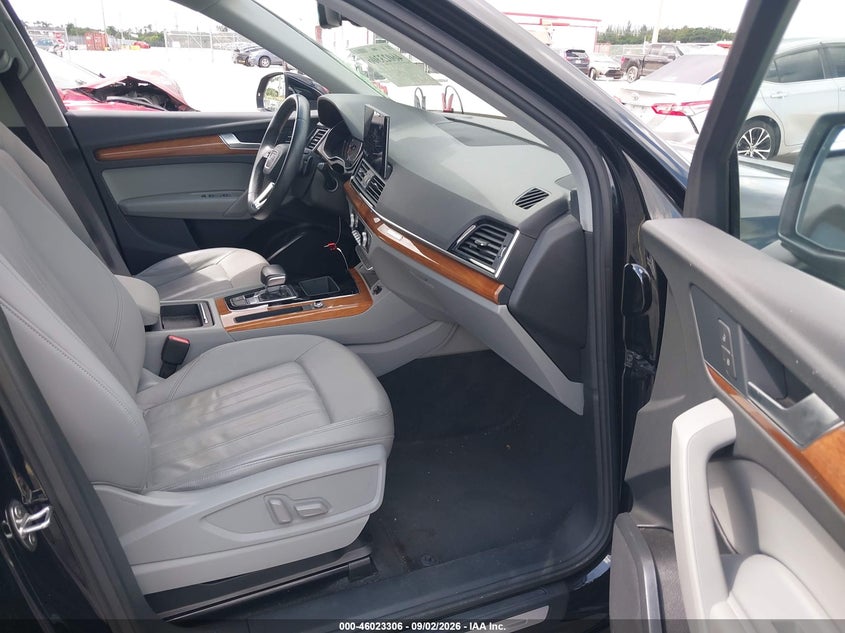 AUDI Q5 2022 VIN WA1GAAFY4N2084599