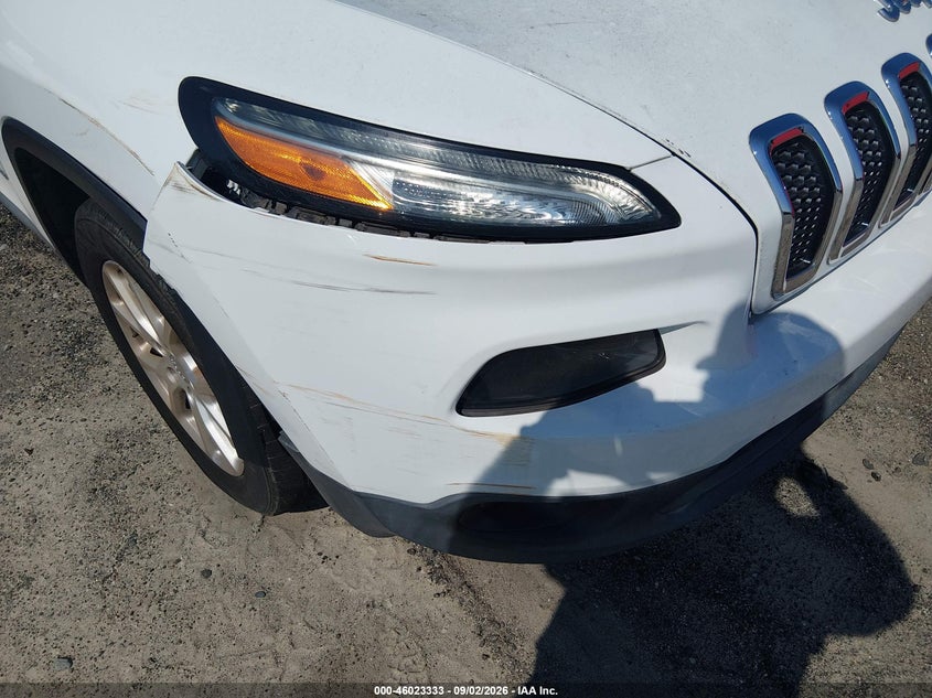 2015 JEEP CHEROKEE auction photo 6