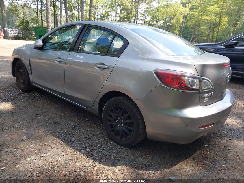 Vin: jm1bl1tg8d1727174, lot: 46522751, mazda mazda3 i sv 20133