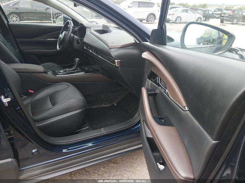 MAZDA CX-30 2021 VIN 3MVDMADM6MM230295
